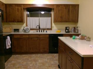 Nearby home at 2244 Valley Ct