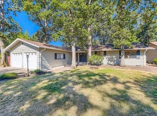 Nearby home at 5335 SE Roethe Rd