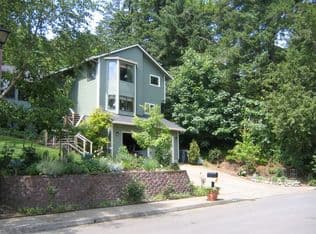 Nearby home at 18040 Upper Midhill Dr