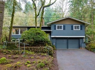 Nearby home at 18632 Upper Midhill Dr