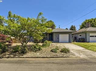 Nearby home at 9752 SE 48th Ave