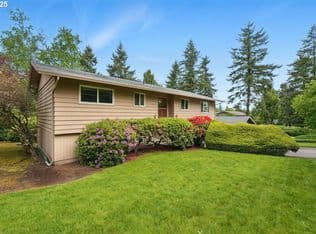 Nearby home at 1033 Marylhurst Dr