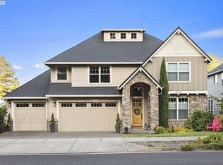 Nearby home at 19638 Suncrest Dr