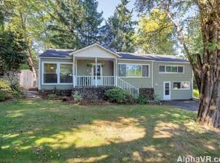 Nearby home at 2757 Marylhurst Dr