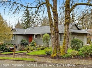 Nearby home at 2433 Woodhill Ct