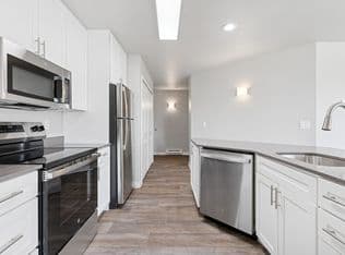 Nearby home at 7400 SW Barnes Rd #173