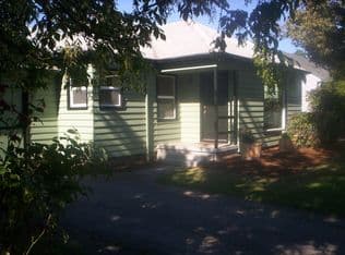 Nearby home at 9223 SE Morrison St