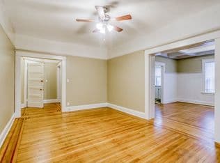 Nearby home at 1124 SW Columbia St #4