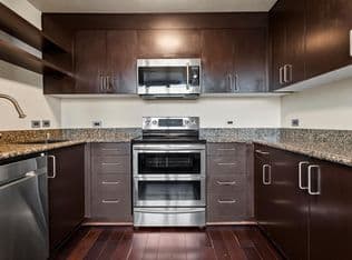 Nearby home at 111 SW Harrison St APT 7D