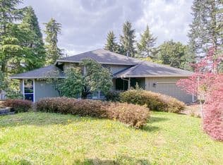 Nearby home at 19699 Kapteyns St