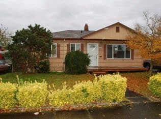 Nearby home at 1836 SE 92nd Ave