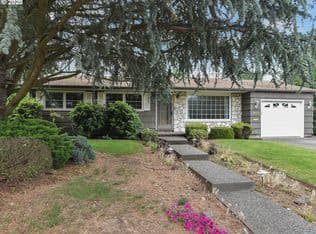 Nearby home at 9960 SE 48th Ave