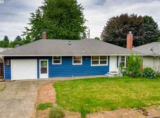 Nearby home at 4408 SE Howe Ln