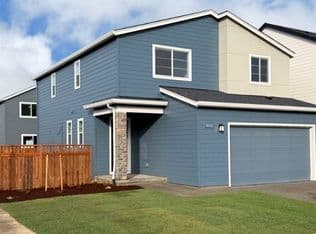 Nearby home at 18995 SW Twin Peaks Ln