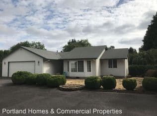 Nearby home at 4403 SE Logus Rd