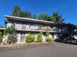 Nearby home at 12175 SW Allen Blvd #4