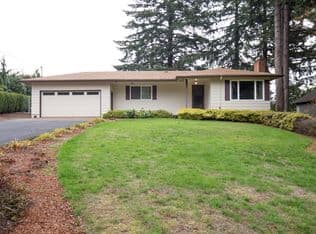 Nearby home at 757 Marylhurst Dr