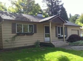 Nearby home at 18355 Lower Midhill Dr