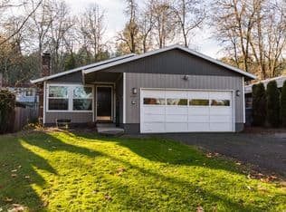 Nearby home at 18361 Willamette Dr