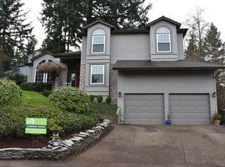 Nearby home at 1388 Leigh Ct