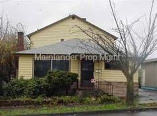 Nearby home at 2262 Parkview Ct