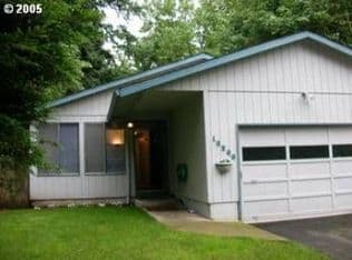 Nearby home at 18369 Willamette Dr