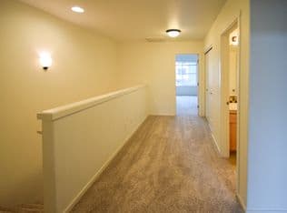 Nearby home at 2304 NE Redelfs Way