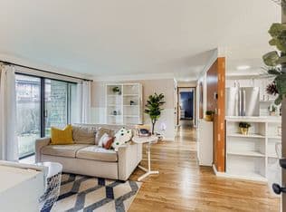 Nearby home at 77 Galen St