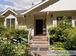 Nearby home at 18179 Hillside Ct