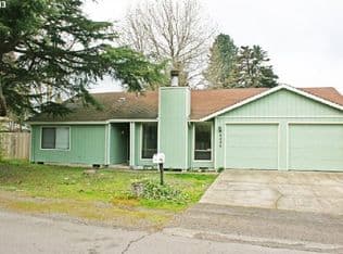 Nearby home at 4485 SE Rhodesa St