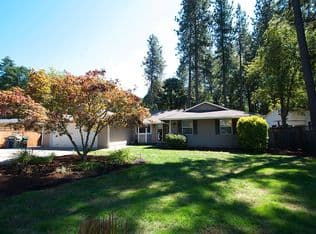 Nearby home at 17960 SW Frances St