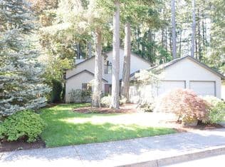 Nearby home at 17736 SW Pointe Forest Ct