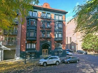 Nearby home at 1405 SW Park Ave #DDE851895