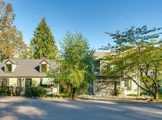 Nearby home at 18650 Midhill Cir