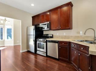 Nearby home at 8900 SW Elena Ln