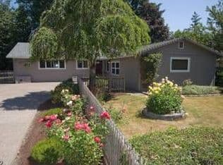 Nearby home at 441 Marylhurst Dr