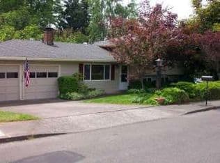 Nearby home at 12040 SW Burlheights St