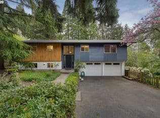 Nearby home at 1617 Marylhurst Dr