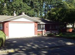 Nearby home at 16270 SE Talwood Ln