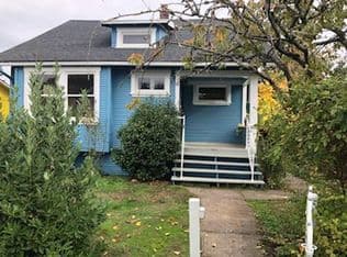 Nearby home at 3916 SE 71st Ave