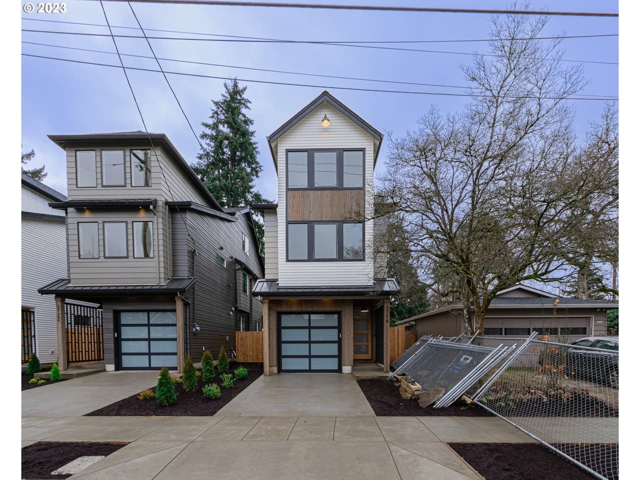 3716 SE Lambert St, Portland, OR 97202
