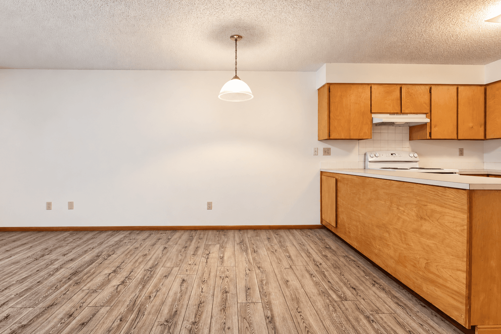 6202 SW Burlingame Ave #2, Portland, OR 97239 - Thumbnail 2