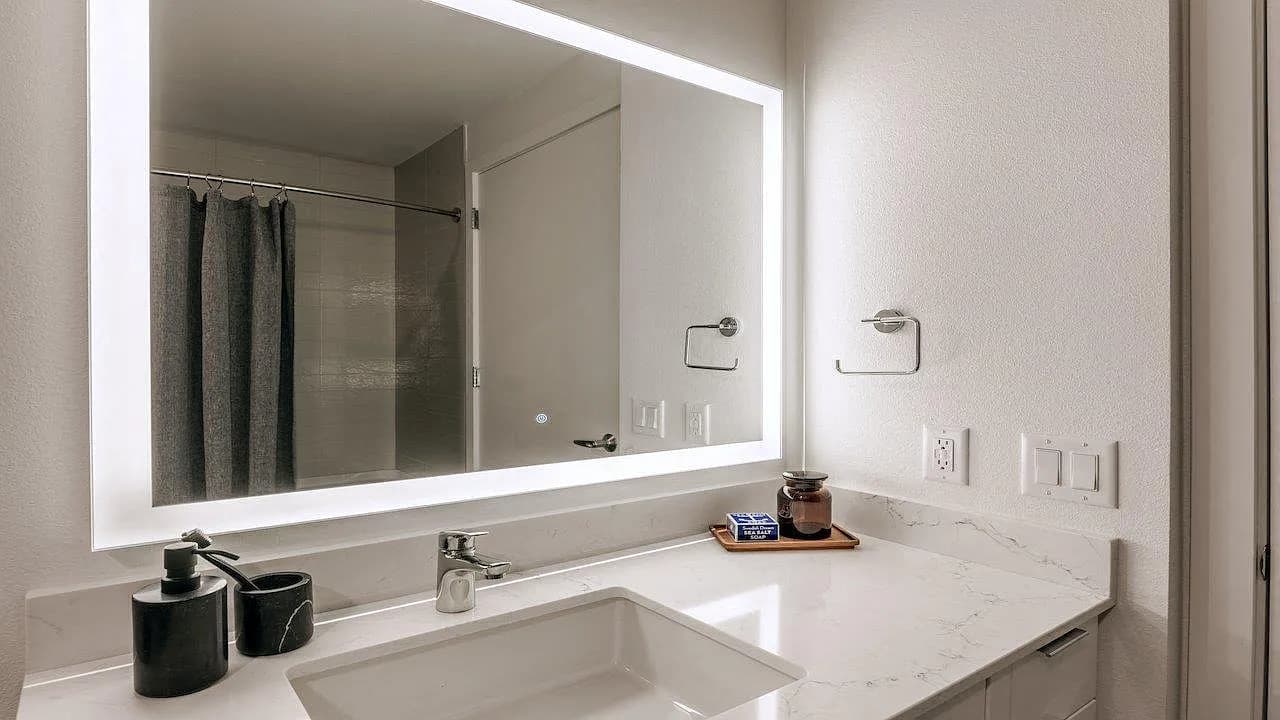 1430 NW Hoyt St #919 - Thumbnail 6