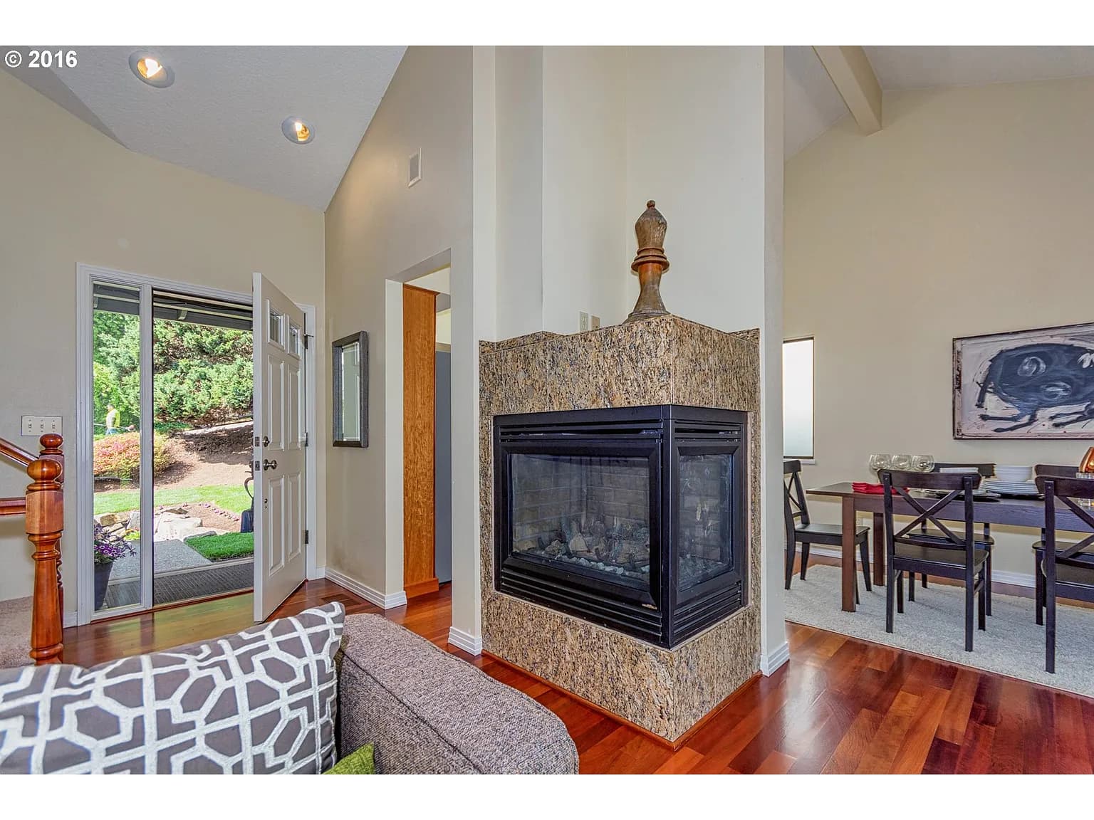 17795 Hillside Dr - Thumbnail 3