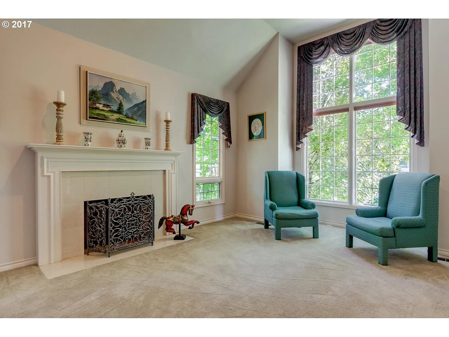 1335 Stonehaven Dr - Thumbnail 4