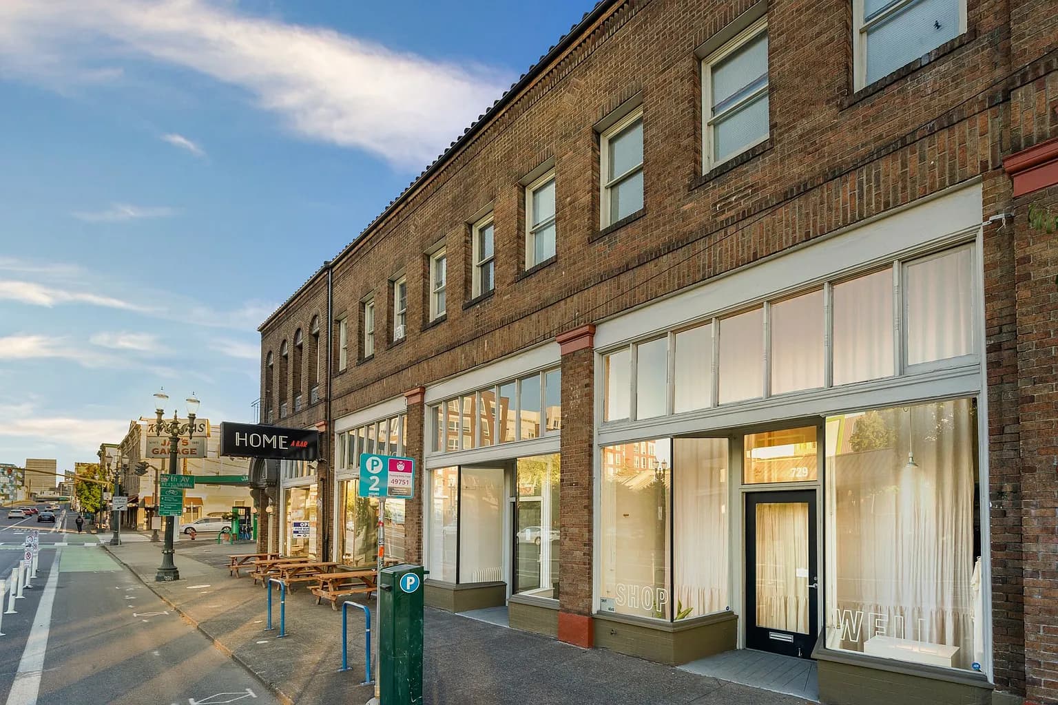 717 SE Morrison St APT 7