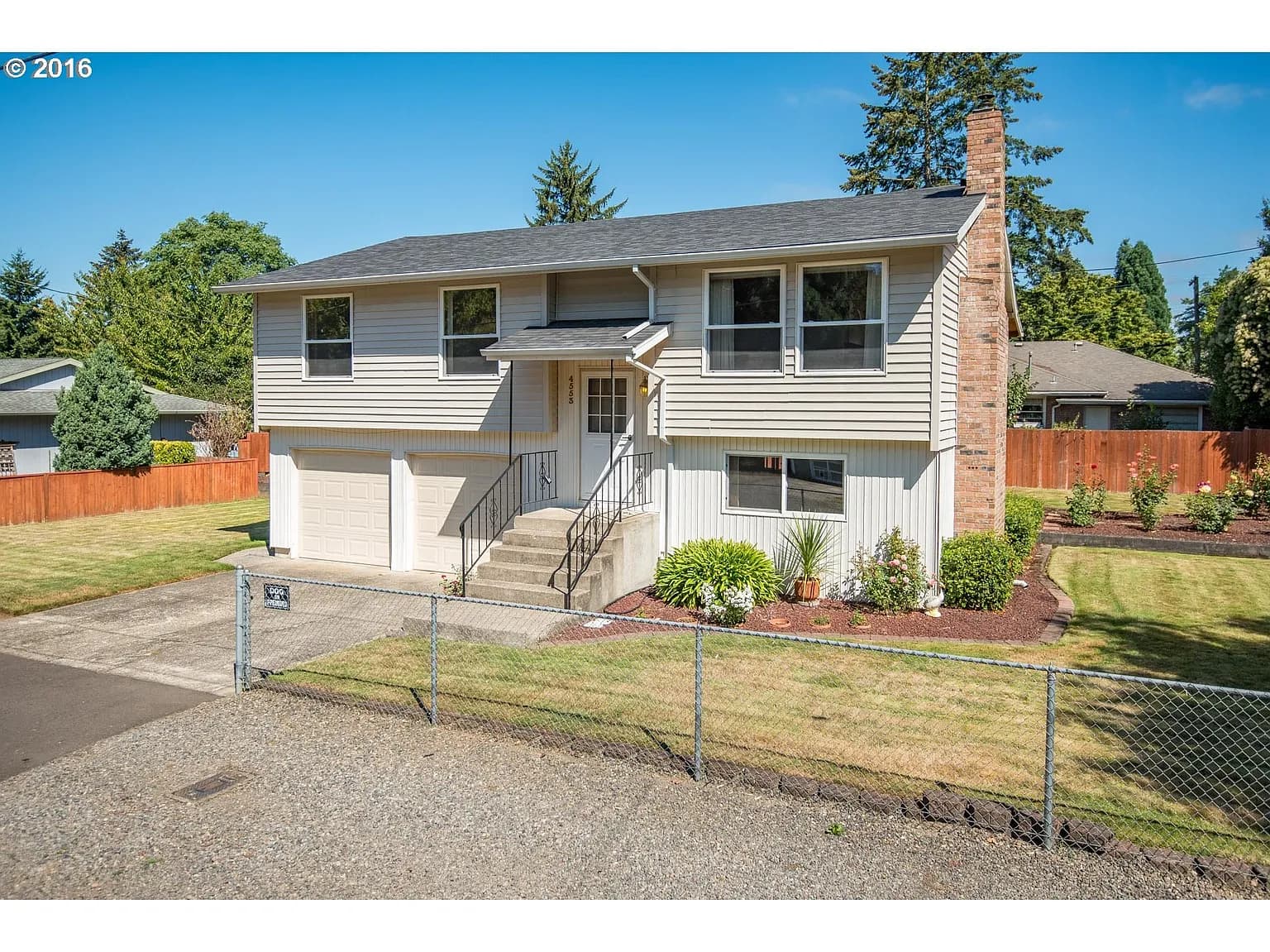 4553 SE Rhodesa St
