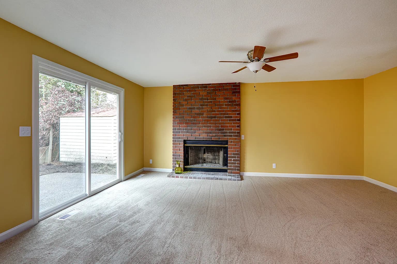 17655 SW Marty Ln - Thumbnail 6