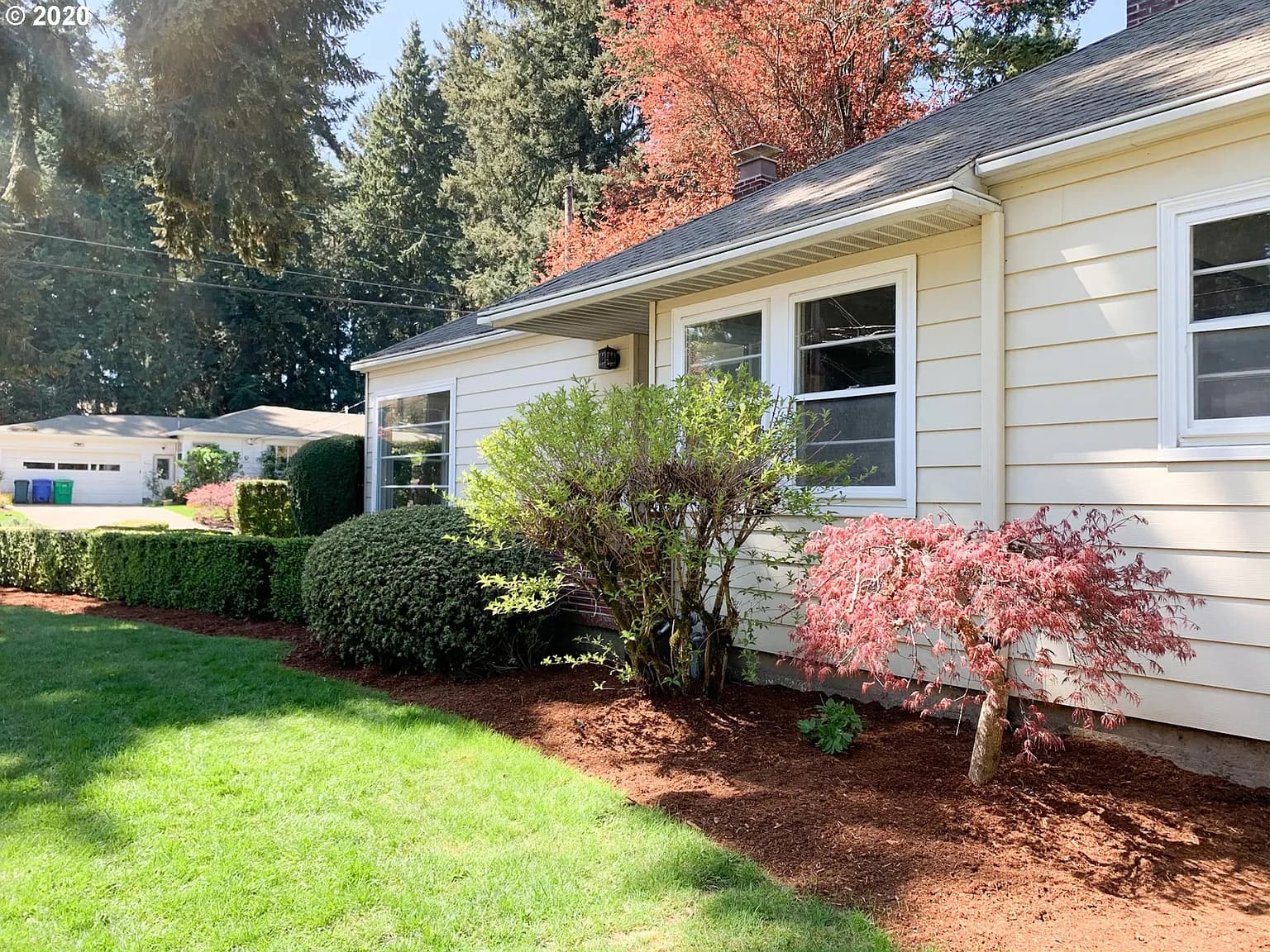 4435 SE Tibbetts St - Thumbnail 3