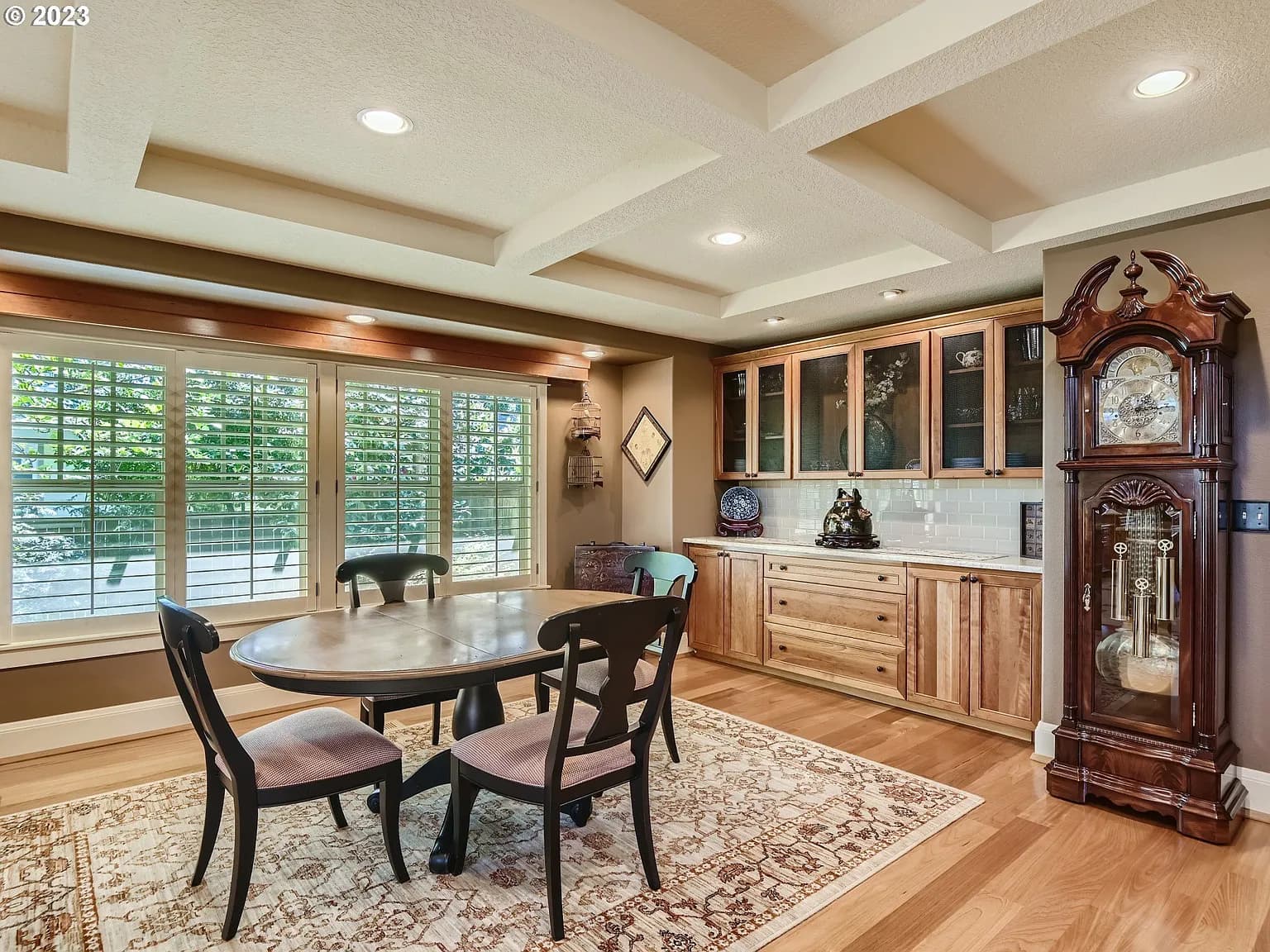 655 Marylhurst Dr - Thumbnail 5